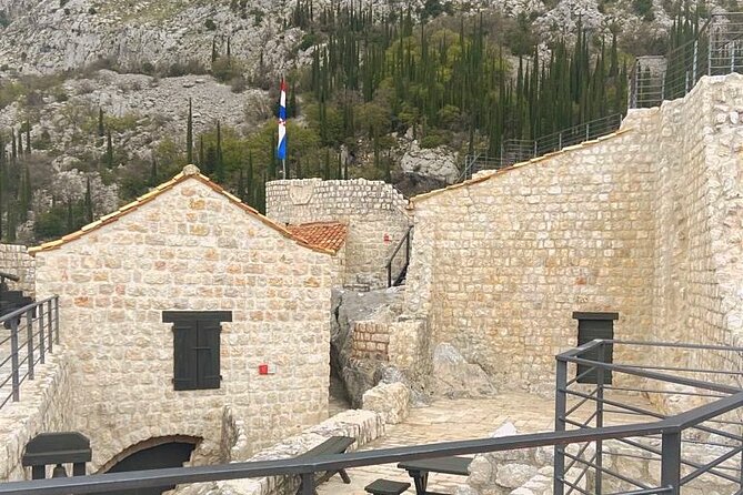 Rural Biking & Wine Tasting Tour in Dubrovnik - Rural Dubrovnik on Two Wheels: How This Day Works