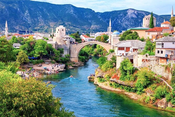 Small Group Tour; Balkans & Central Europe - Dubrovnik to Vienna - Dubrovnik to the border: 7:00 pickup, then the road