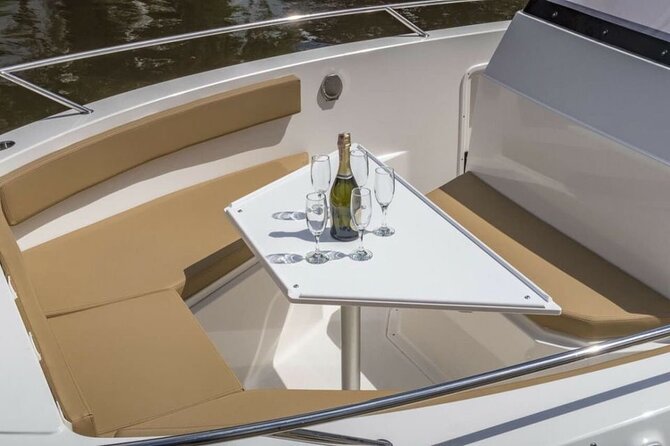 Speed Boat Private Tour From Cavtat/Dubrovnik - Snorkeling and drinks: included comforts that change the day