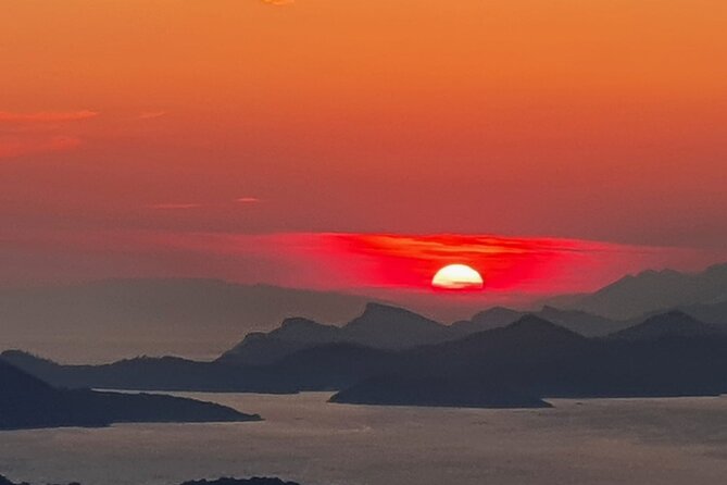 Sunset and Wine / Dubrovnik Sunset Tour and Premium Wine Tasting - Logistics That Actually Matter: Pickup, Vehicle Size, and Timing