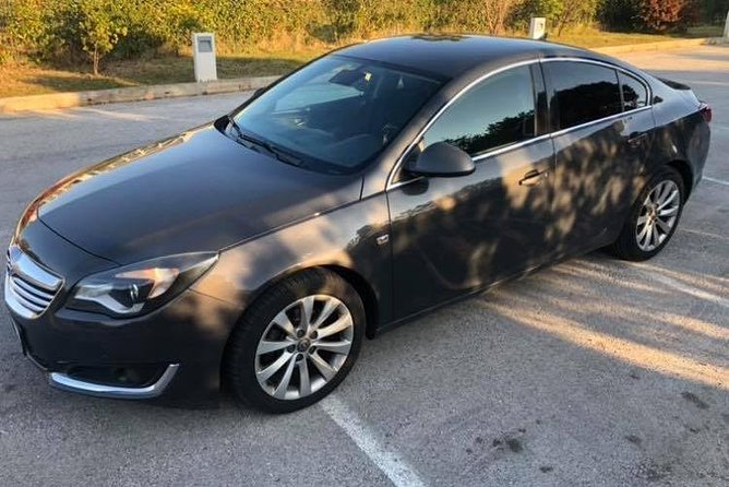 Transfer Dubrovnik-Dubrovnik airport - The Ride: Comfort, Luggage Help, and What You Gain (Besides Time)
