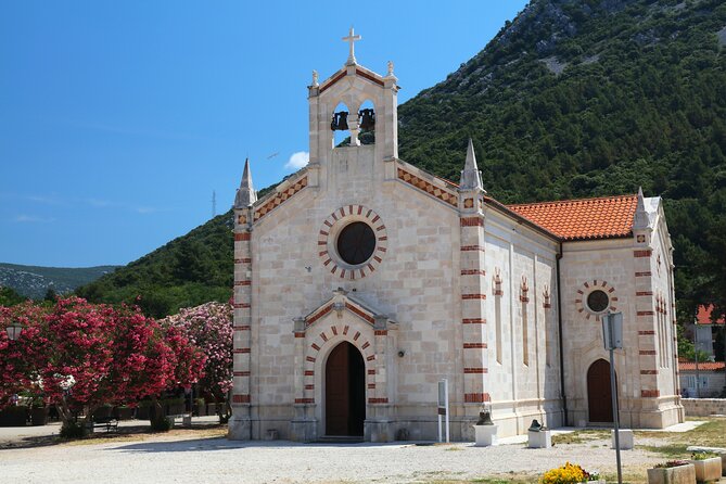 Transfer Dubrovnik to Split with Sightseeing in Ston Town - Price and value: what $295.20 per person is really buying
