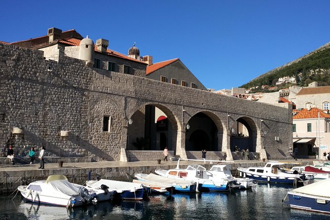 Walls Of Dubrovnik: Small-Group Walking Tour With A Local - Fort Bokar: A Quick Stop With a Stand-Out Architectural Detail