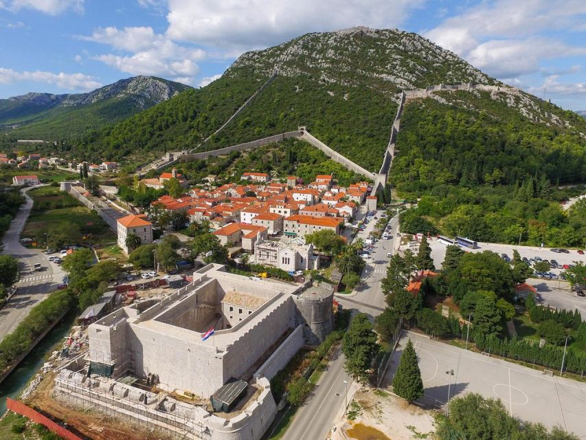 Wine Lover's Tour from Dubrovnik - Ston Stop: Quick Walk Time and Oyster Options